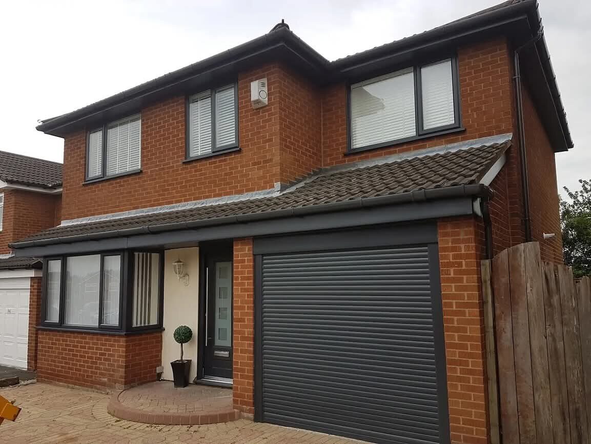 Roller garage door on a detached house